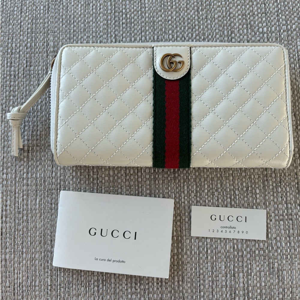 Authentic Gucci Trapuntata Zip Around Wallet